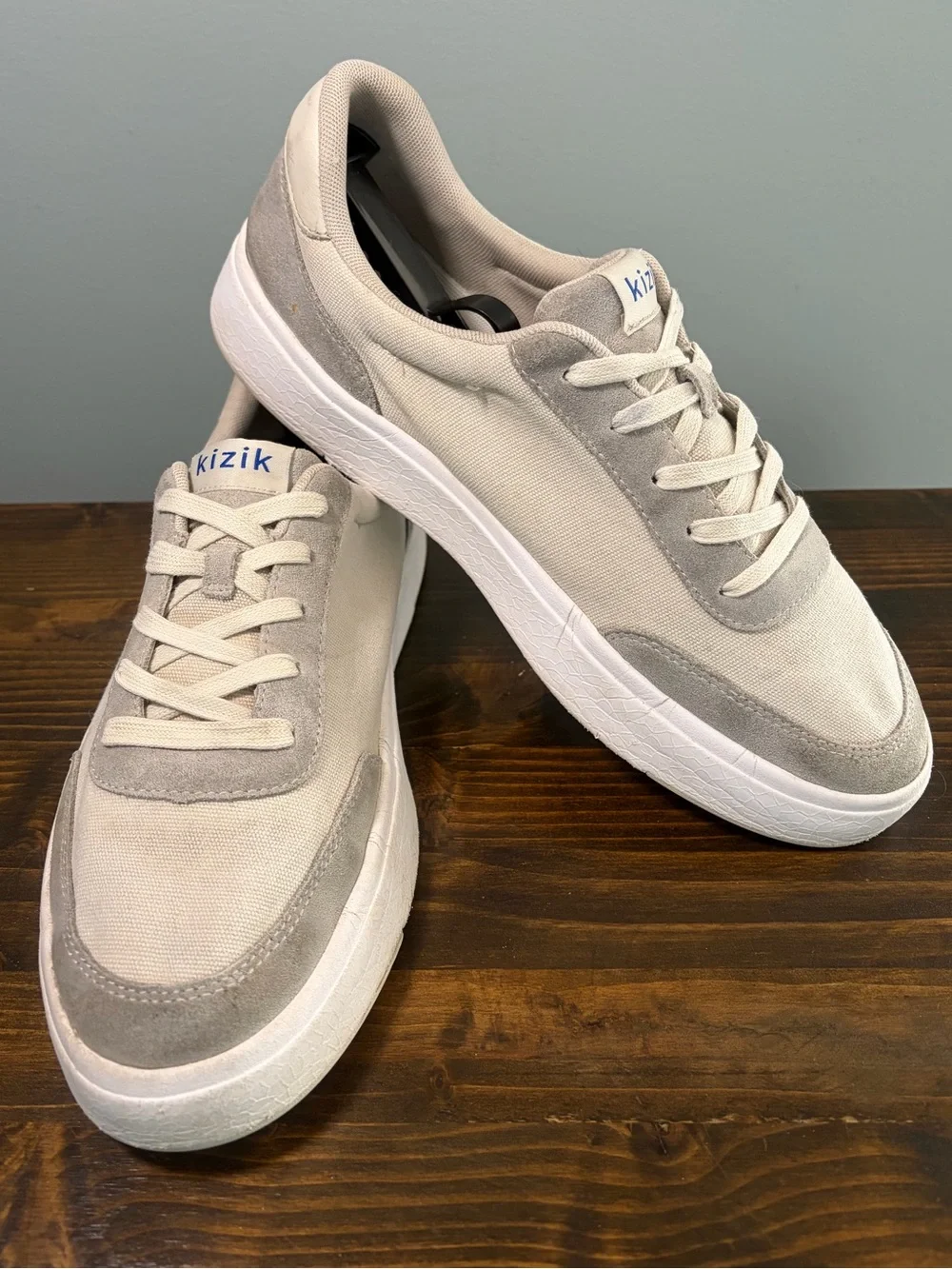 Kizik Prague Men's Casual Lace-Up Sneakers in Cream and a Grey Cream Size 11.5W